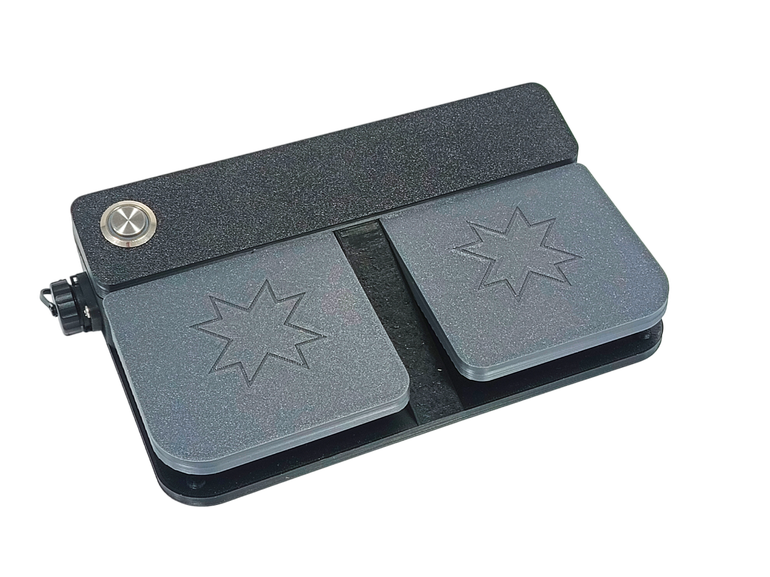 Внешний вид блока педалей для электронного ротатора Атāл